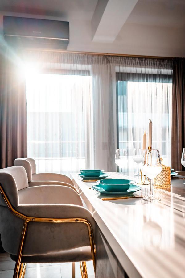 Luxury Family Apartment With Private Parking And Forest View Timişoara Exterior foto